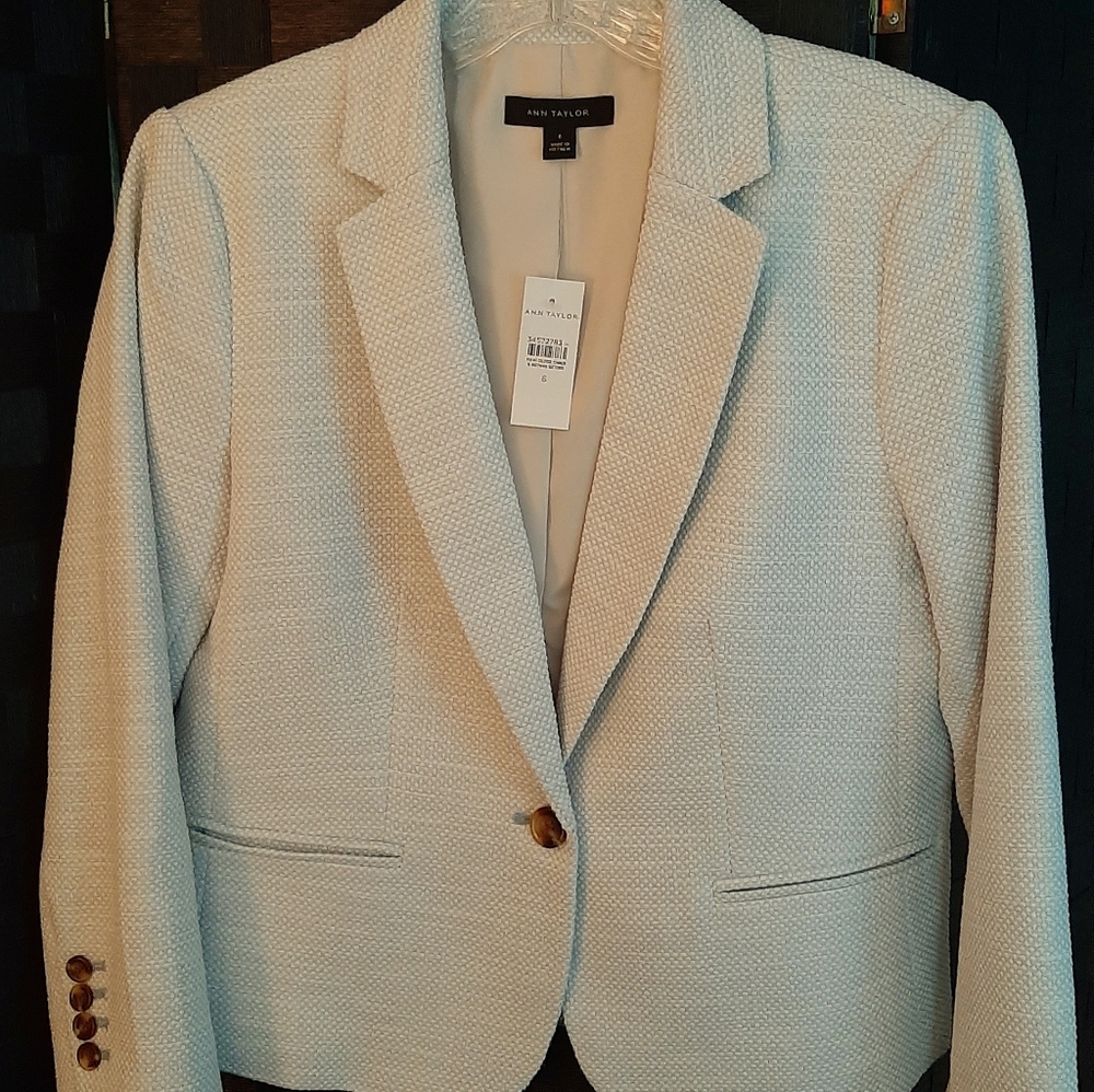 NWT Ann Taylor $169 Knit Twill Newbury Blazer in Texture, Size 8, Style # 607645 - Picture 3 of 11